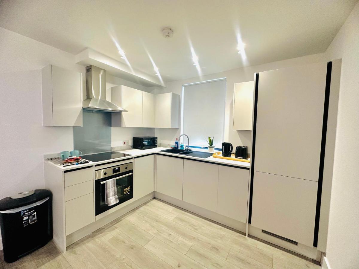 Hemel Apartments - Sea Breeze Hemel Hempstead Eksteriør bilde